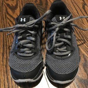 Under Armour Sneakers